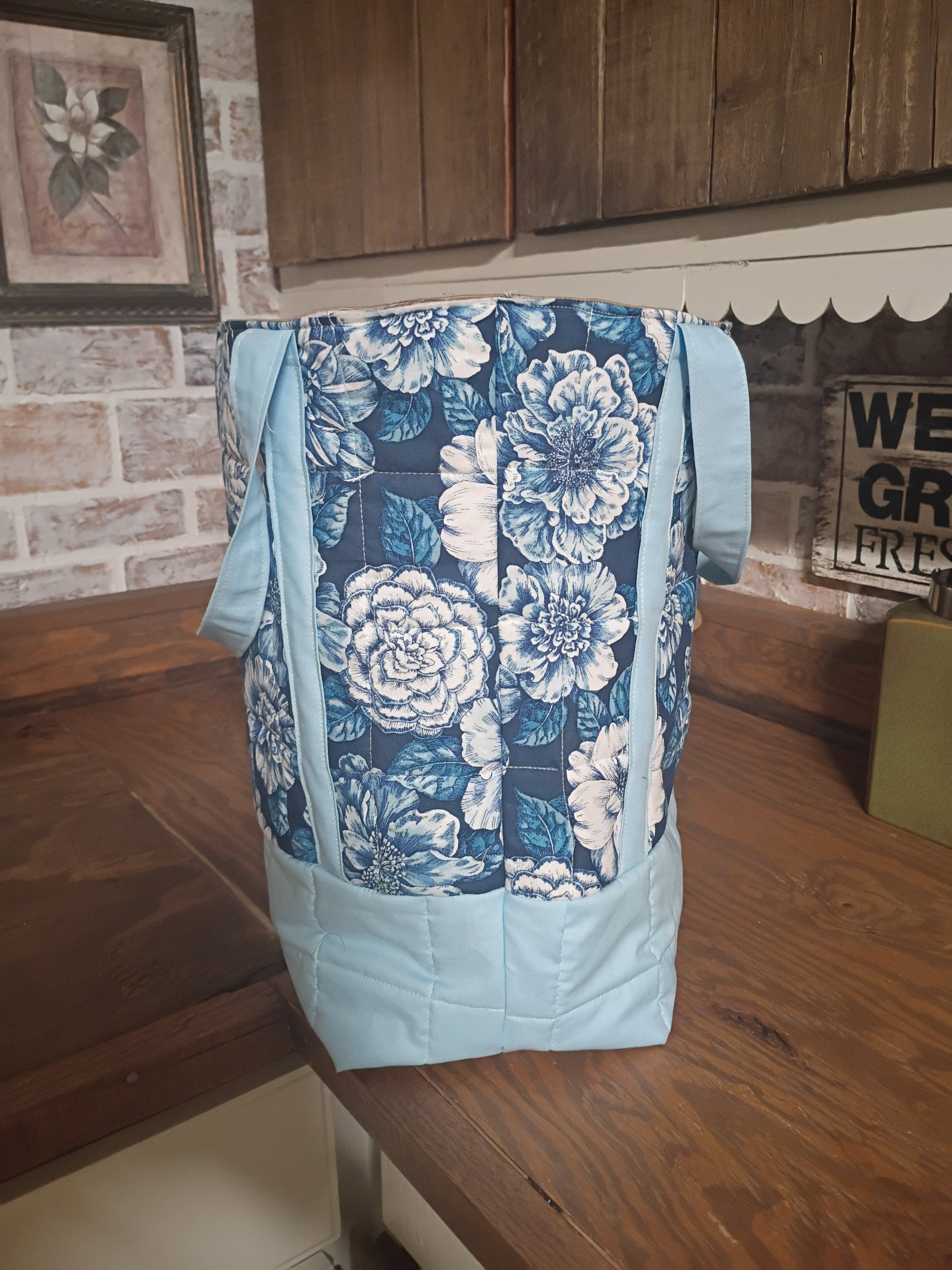 Tote bag